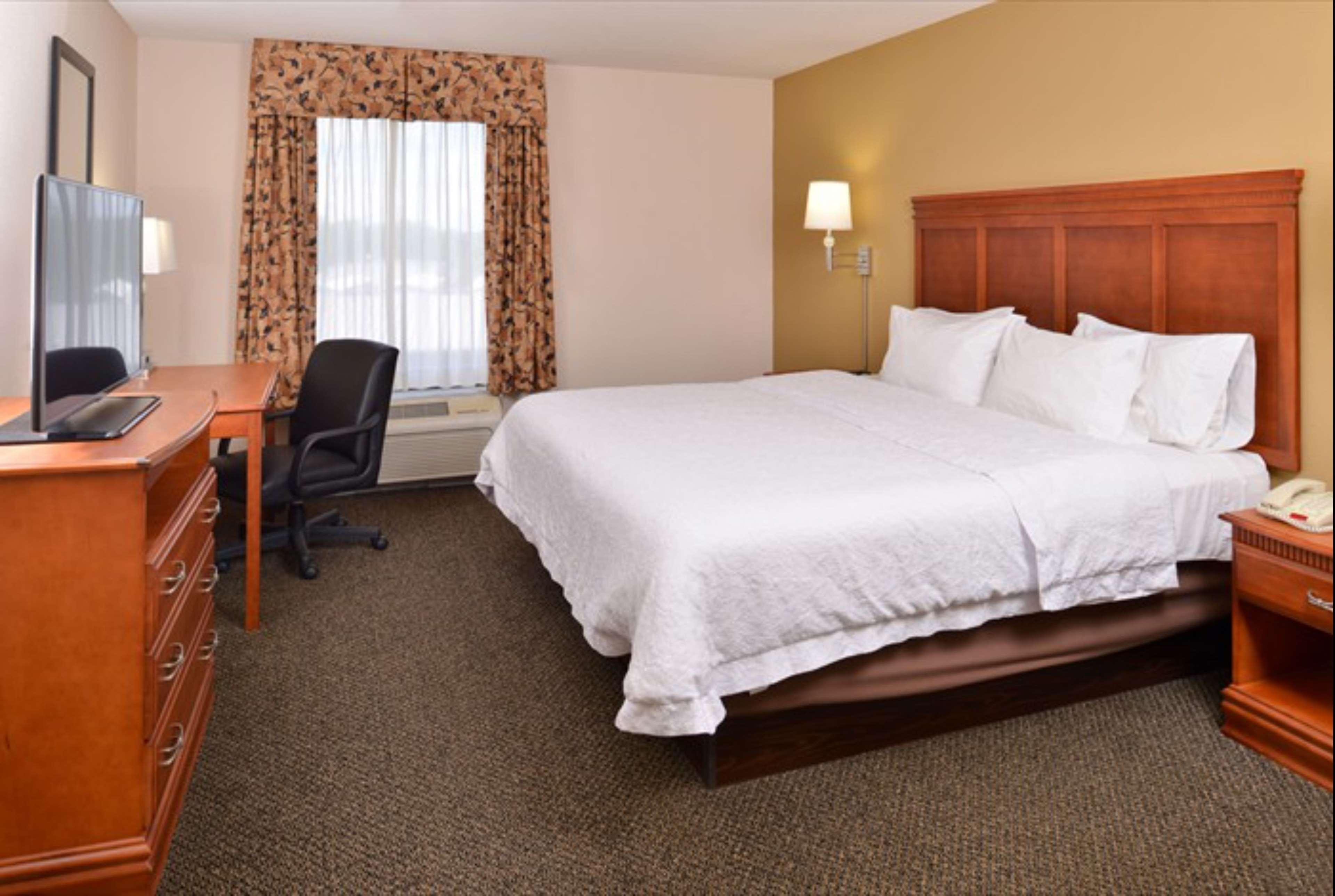 Hampton Inn & Suites Ричмънд Екстериор снимка
