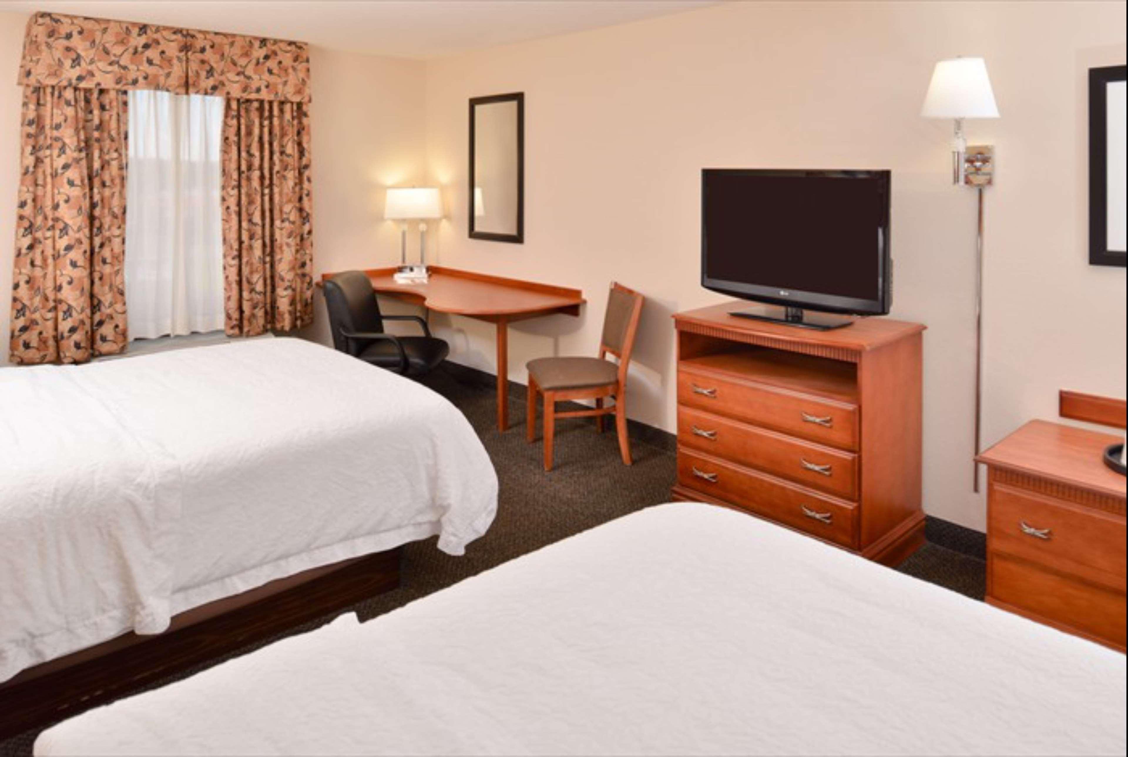 Hampton Inn & Suites Ричмънд Екстериор снимка