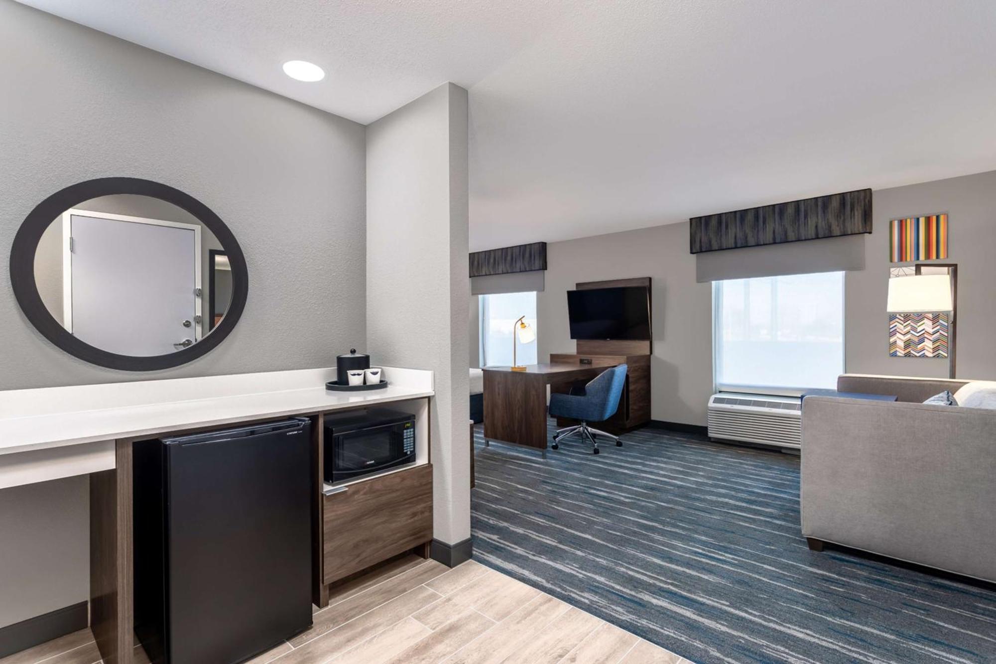 Hampton Inn & Suites Ричмънд Екстериор снимка