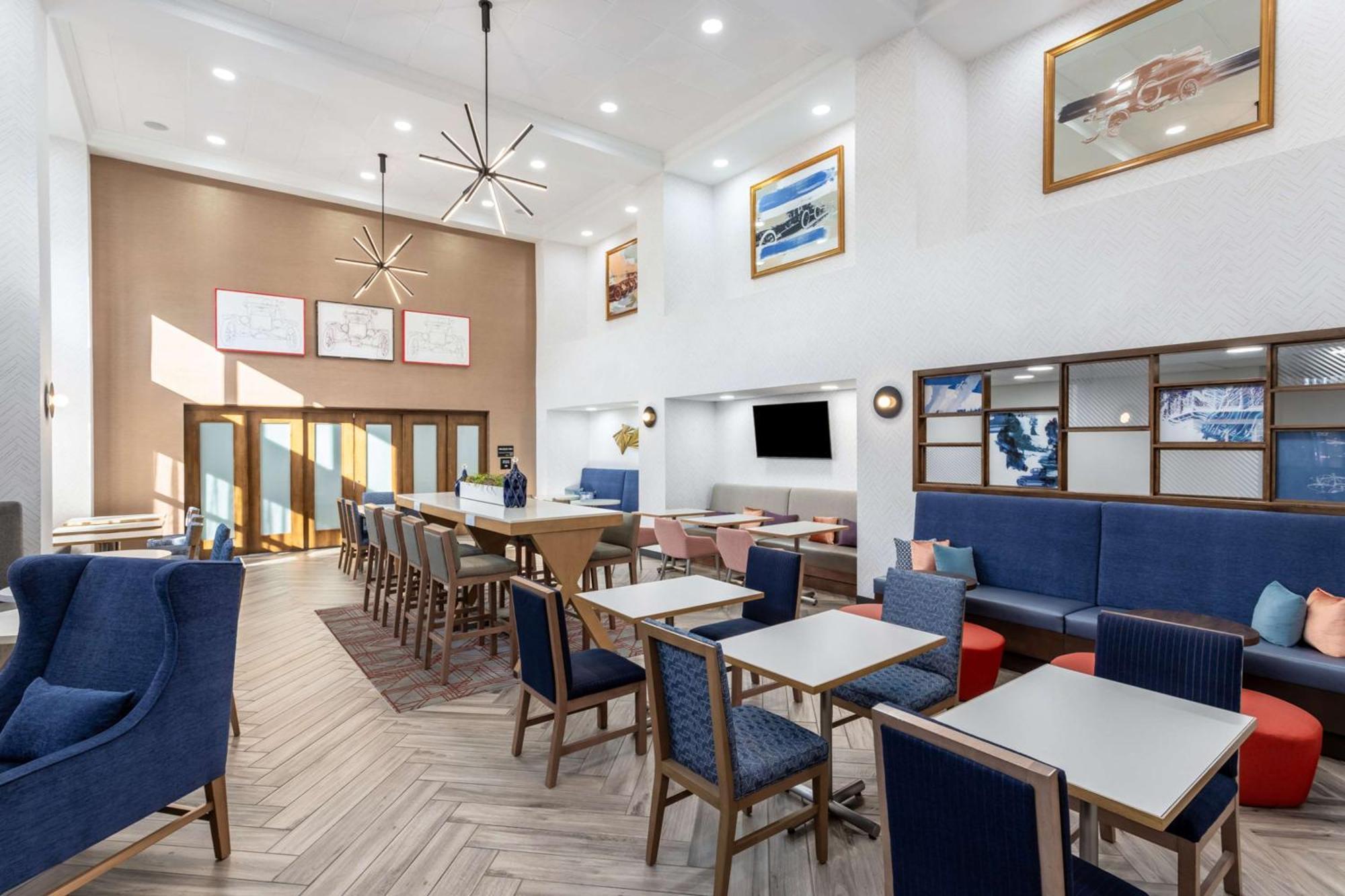 Hampton Inn & Suites Ричмънд Екстериор снимка